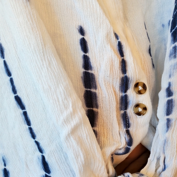 Waist Crop tie-dyed shirt size 2x - Picture 3 of 6
